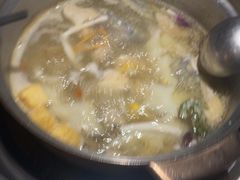 -喃喃椰·糟粕醋·椰子鸡火锅(七堡花园店)