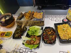 -云晓光头烧烤吧(川沙绿地店)