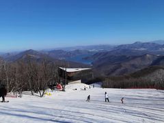-中旅松花湖滑雪场