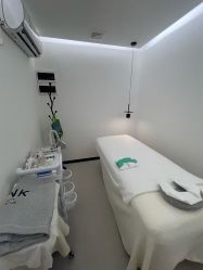 -JNK皮肤管理中心