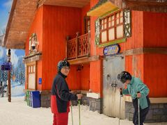 -长沙湘江冰雪世界