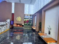 -奢月酒店(成都华西二院锦江院区三圣花乡地铁站店)