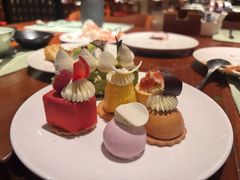 -JW万豪厨房餐厅·滨海草坪烧烤·海鲜·海景(三亚绿发山海天JW万豪酒店)