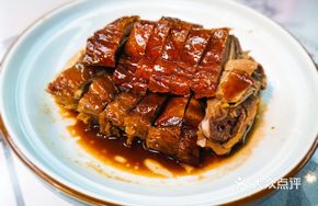 Roast Goose with Sausage and Chencun Noodles