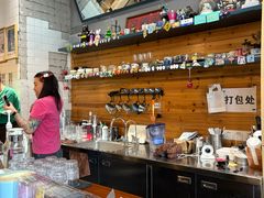 -Be Lived Cafe比例咖啡(摩天轮店)