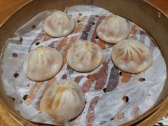 蟹黄包-鹤记生煎(touch12街店)