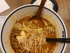 麻辣肥肠米线-阿香米线(大唐西市大润发店)