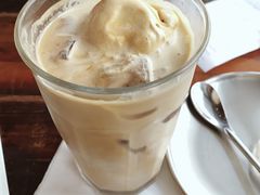焦糖冰激凌浮冰咖啡-MIKAKU(万达广场上海宝山店)