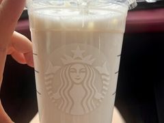 -星巴克臻选(威海威高广场店)