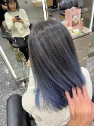 -Tloml salon