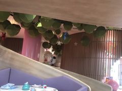 -水桶王国主题餐厅·聚会·生日派对·亲子活动·家庭套餐(亚龙湾希尔顿店)