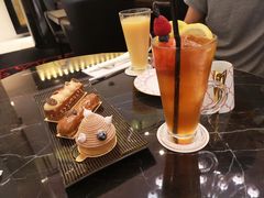 -Salon de The de Joel Robuchon(外滩18号店)