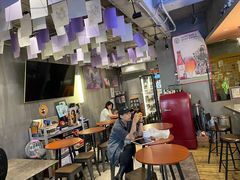大堂-店溡三(御华名苑愚园路1221弄店)