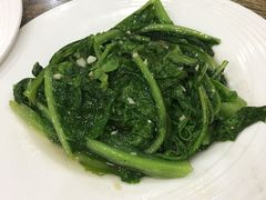 -壹阁胡羊焖饼(特色小吃街店)