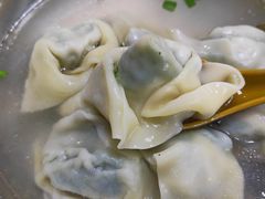 荠菜鲜肉馄饨-食惠里小笼包面馆(越秀店)