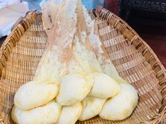 乡村锅边馍馍-万重锦·人文川菜馆(骡马市店)