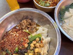 -爱骅裤带面馆(东木头市店)