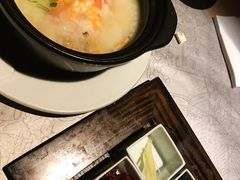 -穹六人间 people 6(岳阳路店)