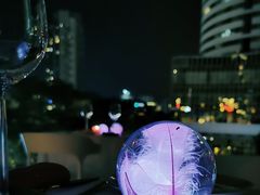 -Bo Lounge & BOA Club