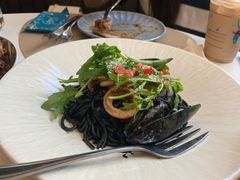 -斯普汇生蚝牛排馆(中骏世界城店)