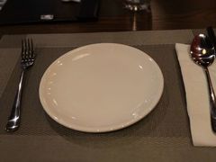 餐具摆设-苏州宝带桥国际大酒店自助餐厅