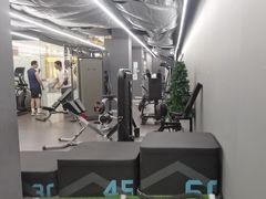 -FEELINGME乐刻私教馆·健身(双安商场店)