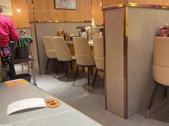 大堂-围炉肉舍•炭烤活鳗•丹东海鲜烤肉(步行街店)