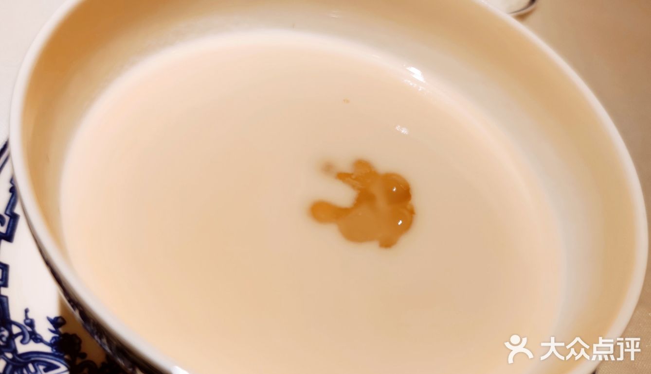 越吃越香的花胶鸡锅底