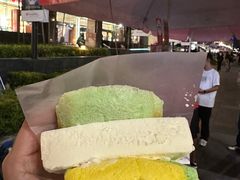 -詹爷爷乌节路街头冰淇淋