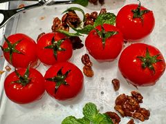 番茄脆菇沙拉-小大董·烤鸭(观景餐厅·南京西路店)