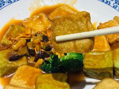 -花溪雨·森林餐厅(石基店)