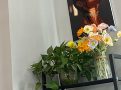 -ME觅妆·定制美妆·彩妆私教(菱角湖店)