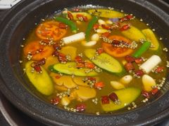 -小饕荟雅安贡椒鱼鲜馆(广福桥店)