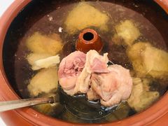原味汽锅鸡-云腾食府·云南菜
