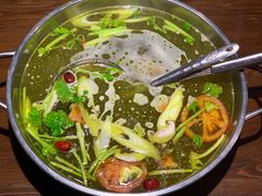 -乡土黄·鲜牛肉火锅·小龙虾(兴业街店)