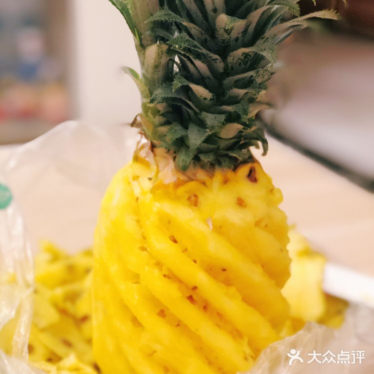 又这样削菠萝也很省劲儿！