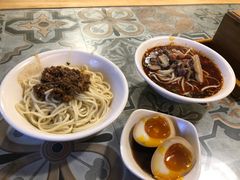 -牛王庙吳記怪味面(双楠店)