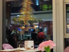 -南湖名都·景湖轩全日制餐厅·海鲜自助·东南亚风味·临湖而食