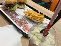 -The Habit Burger Grill 哈比特汉堡(爱琴海店)