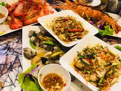 -两兄弟Song Pee Nong(2号店)