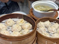 -馋三尺蟹粉小笼(人民广场店)