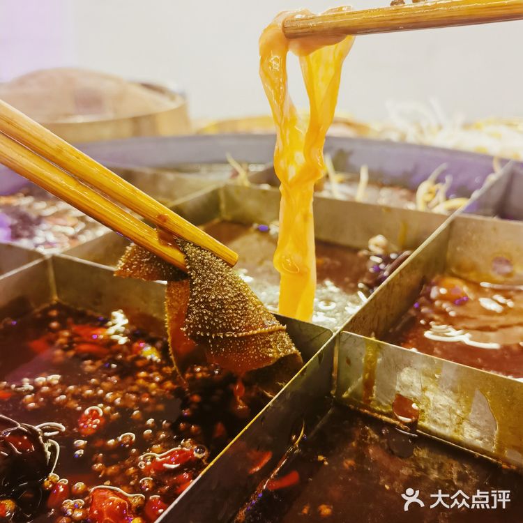 就这九宫格老火锅，谁能顶得住啊！！