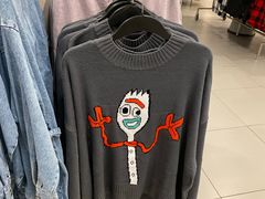 -H&M(华润万象城店)