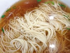 -百年老字号·观振兴蟹黄面·三虾面·苏式面(观前街富仁坊巷店)