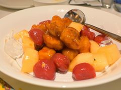 怀旧菠萝咕噜肉-香港龙凤楼(陆家嘴中心店)