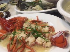 清蒸大龙虾-鑫悦楼煎蟹·16年海鲜大排档