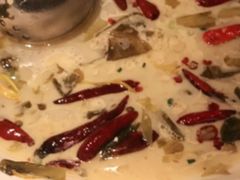 -江渔儿酸菜鱼·拔草餐厅(虎门君乐汇店)