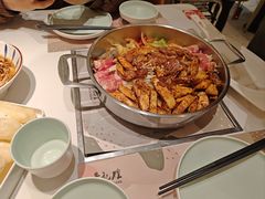 -黄记煌三汁焖锅(新佳丽江汉路店)