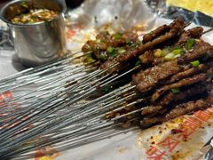 铁签烤猪肉-丝恋丝娃娃(逸天城国贸店)