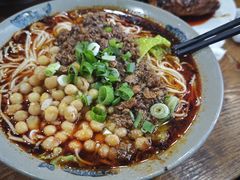 -丁丁猫重庆小面(徐州路店)